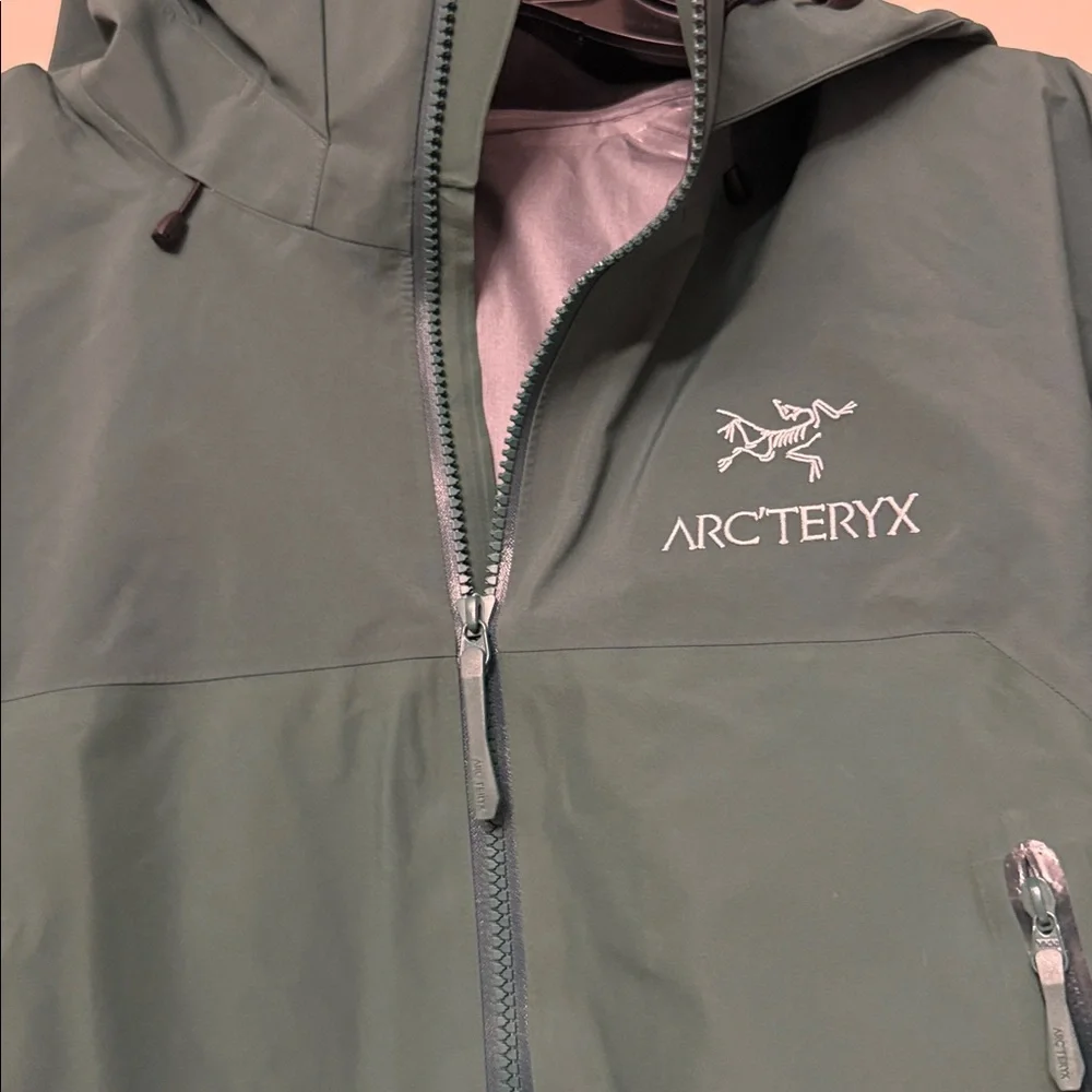 Arc'teryx Beta AR Men’s jacket - Picture 10 of 14